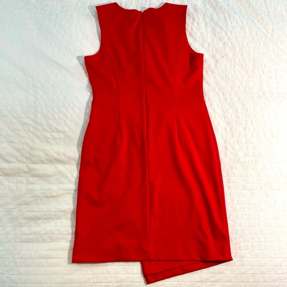 Banana Republic Red Sheath Dress NWT Asymmetrical Hem Sleeveless Back (Size 8) - Picture 6 of 6